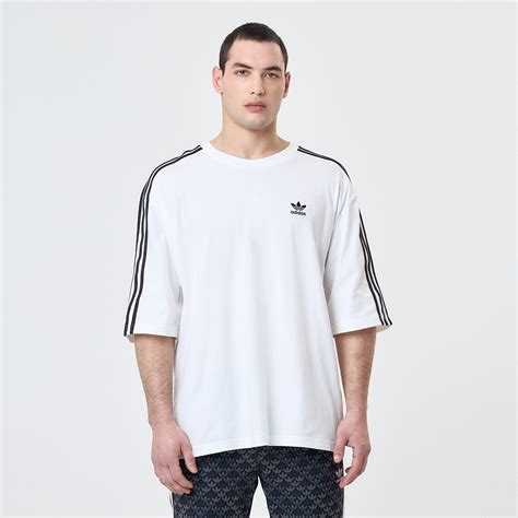 remera adidas oversize hombre